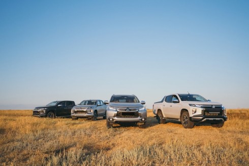 Продаж Міцубісі Аутлендер