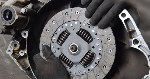 Зчеплення: ознаки та причини несправності