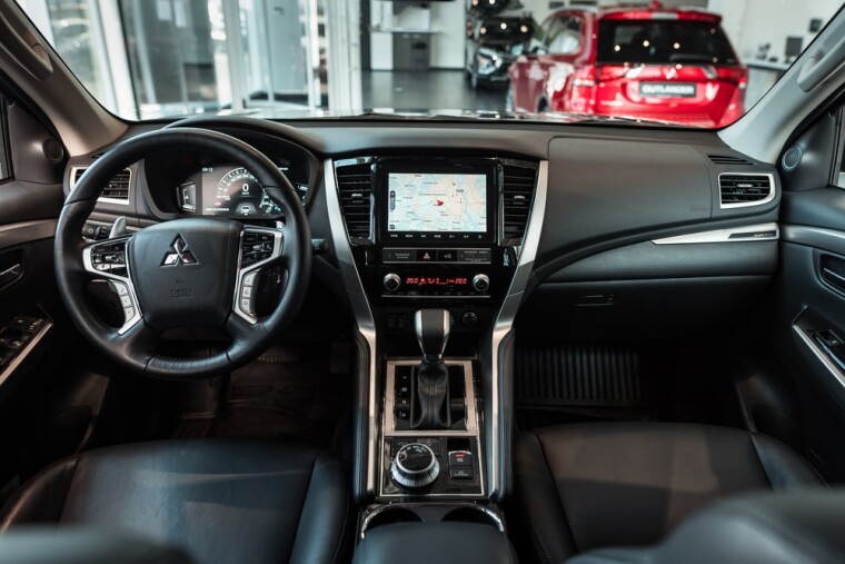 Купити Mitsubishi