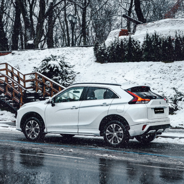 Купуй новий Mitsubishi Eclipse Cross та будь готовий до зими