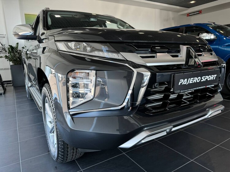 PAJERO SPORT ULTIMATE 3.0 V.6 8AT 4WD