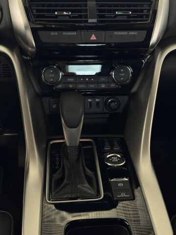ECLIPSE CROSS ULTIMATE 1.5 CVT 4WD