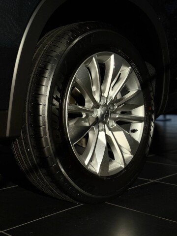 OUTLANDER BUSINESS 2.5 CVT 2WD