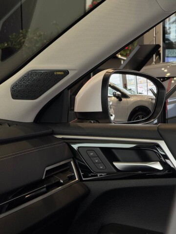 OUTLANDER ULTIMATE 2.5 CVT 4WD