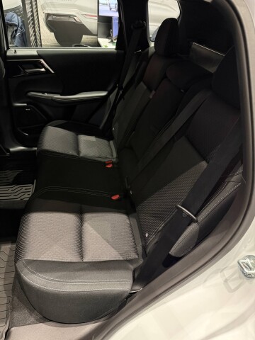 OUTLANDER BUSINESS 2.5 CVT 2WD