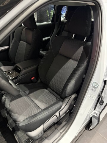 OUTLANDER BUSINESS 2.5 CVT 2WD