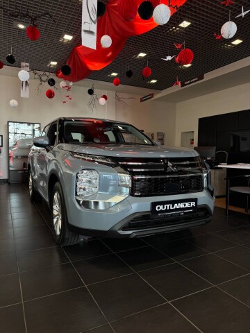 OUTLANDER BUSINESS 2.5 CVT 2WD