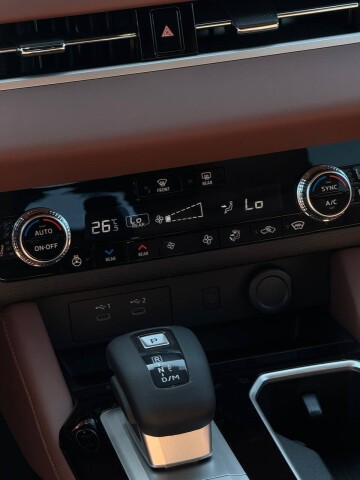 OUTLANDER INTENSE 2.5 CVT 4WD