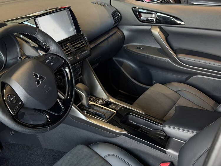 ECLIPSE CROSS INSTYLE 1.5 CVT 4WD