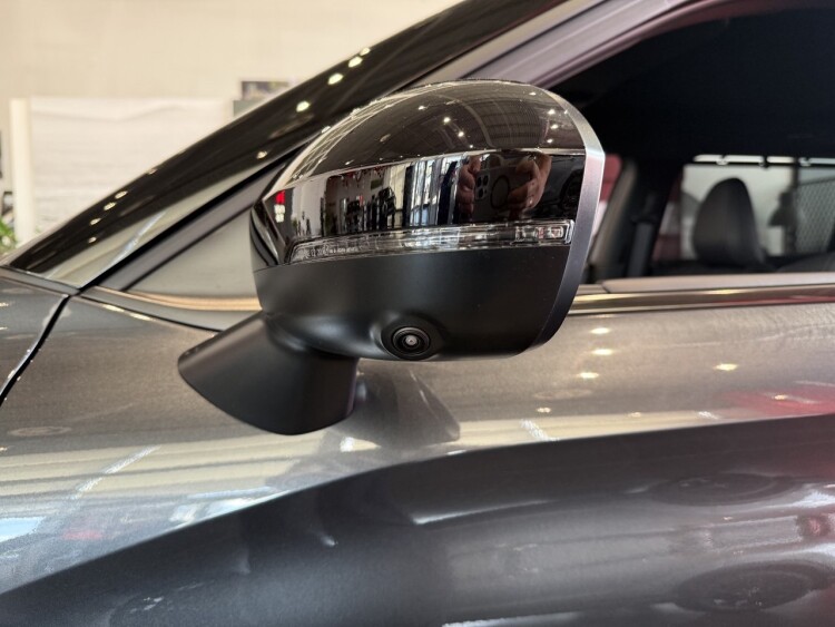 OUTLANDER ULTIMATE BLACK 2.5 CVT 4WD (Графітовий металік з чорним дахом XFU)