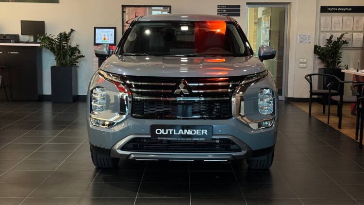 OUTLANDER INTENSE 2.5 CVT 4WD (світло сірий - U35)