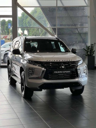 PAJERO SPORT Ultimate 2.4 8AT 4WD